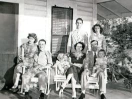 KELLY FAMILY PHOTO