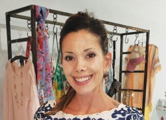 “Kiss The Sky” Boutique Opens in Destin!
