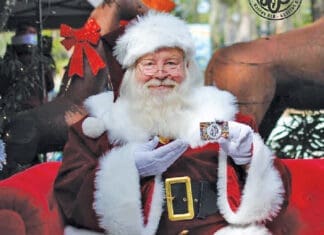 Your 2025 Guide to Giving in Destin, Fort Walton Beach, and Beyond AJ s Gift Cards