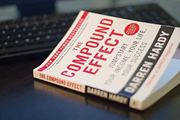The Compound Effect book The Compound Effect book