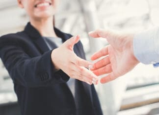 Things You Learn After Talking to 100 Business Owners handshake