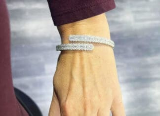 Trends & Treasures! Beyond Measure diamond bracelet ring